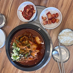 서울역 맛집 뼈해장국 청년감자탕순대국 서울역점 찐맛집 또가고싶은곳