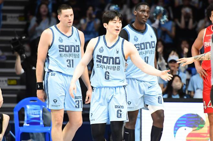 “이번엔 안 무너졌다” <b>소노 4연패 탈출</b> 오브라이언트 27점·이정현....
