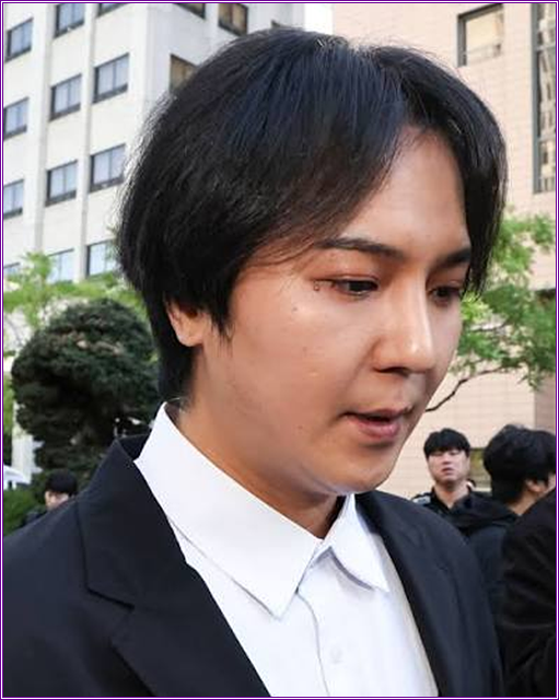 <b>송민호</b> 102일 <b>재복무</b> 확정 수순, 항소 포기로 집행유예 판결 확정 후 ....