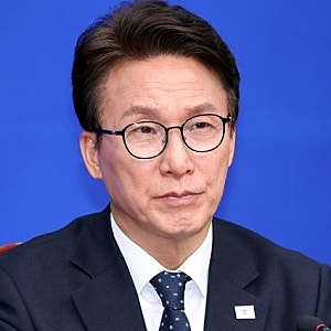조희대 대법원장 탄핵 논의 공식화 파장과 사법부를 둘러싼 정국 갈등의 전말