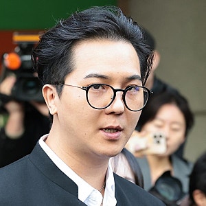 송민호 102일 재복무 현실화…징역 1년 집행유예 확정, 다시 사회복무요원으로 돌아가는 이유