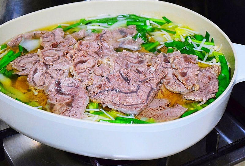 압력솥 수육 삶기 소고기 아롱사태 수육 레시피 아롱사태 전골 만들기