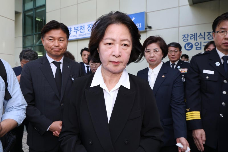 추미애 소방 재정 빨대 발언 사과, 순직 소방관 빈소 찾아 무슨 말을 했나