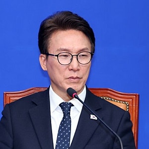 "사과를 바라시니"…추미애, '소방 재정 빨대' 발언 공식 사과 "깊은 유감"
