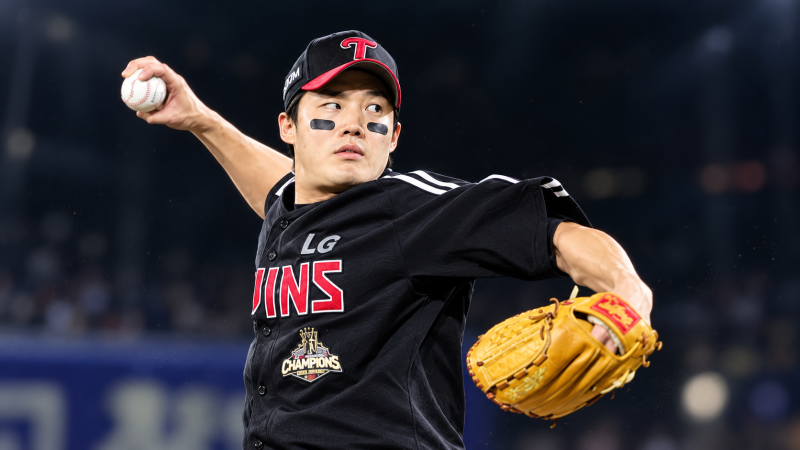 LG 임찬규 장모상 비보에도 준PO 2차전 선발 등판…KIA 올러와 맞대결