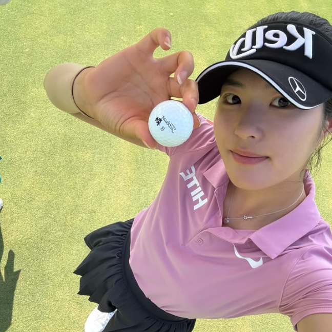 "펑펑 울 줄 알았는데 덤덤", 우승 없는 신인왕 김민별 성장기, 52번째 대회에서 1억 8천만원