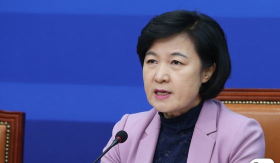 5선 <b>추미애</b>가 짚은 <b>소방</b> 재정 빨대 논란, 그래도 받는 <b>소방</b> 지원금 ....