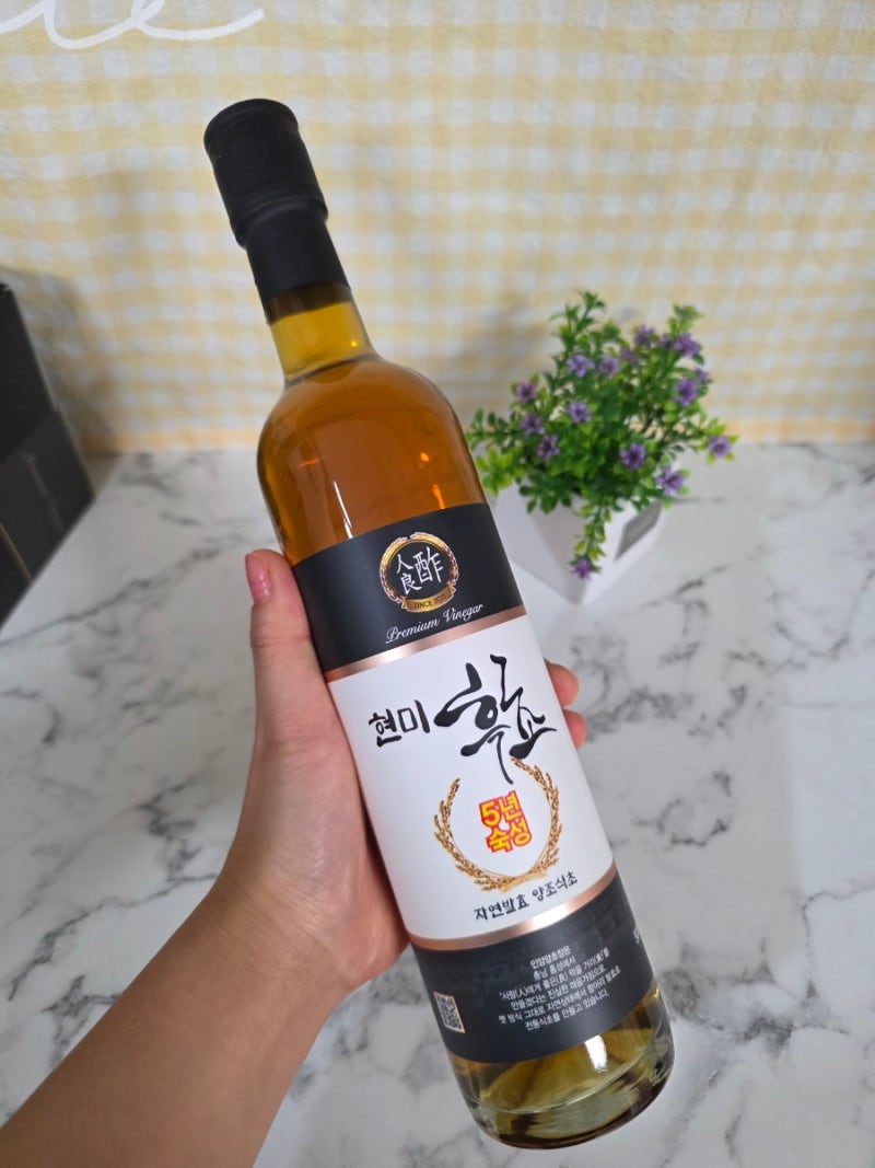5년 숙성 천연 전통식초 '인양현미흑초' 40대 여성 건강음료 시음 후기