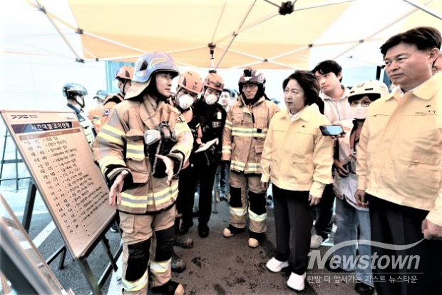부천 화재 소방관 2명 중상, <b>추미애</b> '재정 빨대' <b>발언</b> 논란과 민주당 ....