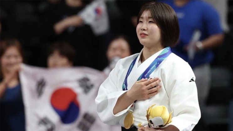 할머니 유언 따라 한국 택한 <b>허미미</b>, 결국 해냈다