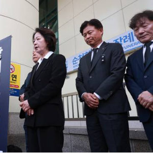 추미애, 순직 소방관 빈소서 사과 ‘재정 빨대’ 발언 “마음 다해 사과드린다”