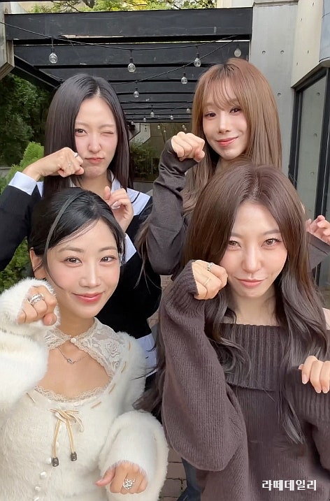 "걸그룹 베스티 13년 만 재결합" 역주행 신화 쓰고 4인 완전체로 돌아온 진짜 이유