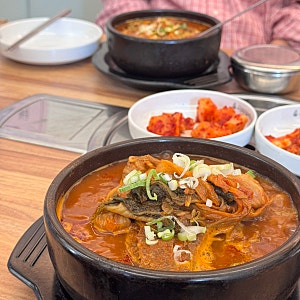서울역 맛집 뼈해장국 청년감자탕, 순살해장국 묵은지해장국 솔직후기