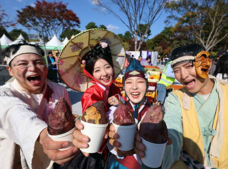 <b>여주오곡나루축제</b> 2026, 10월 23~25일 · <b>나루</b>난장·야간연희·낙화놀이 ....