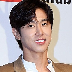 유노윤호 유료 소통앱 버블, 팬과 설전 논란 무슨일이 있었나