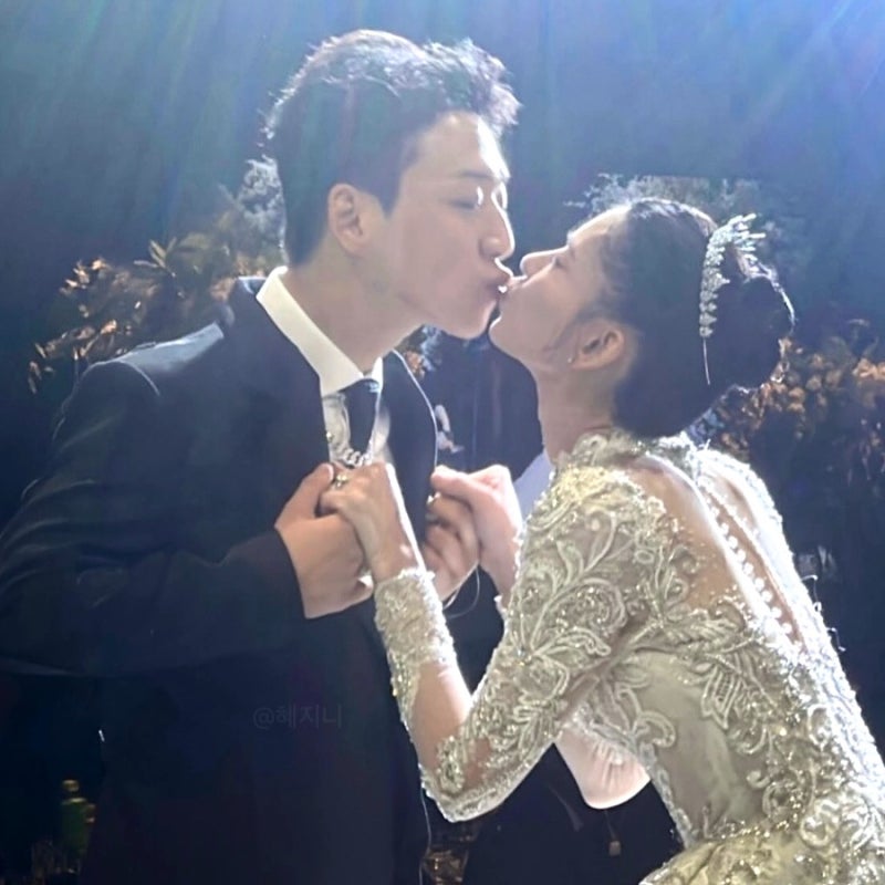 “8년 연애 끝..” 양홍원♥원현주 결혼식 웨딩드레스 정체