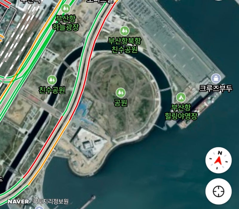 부산 북항 친수공원 부캉이 실물 영접! 요즘 핫한 상어 보러 다녀온 후기