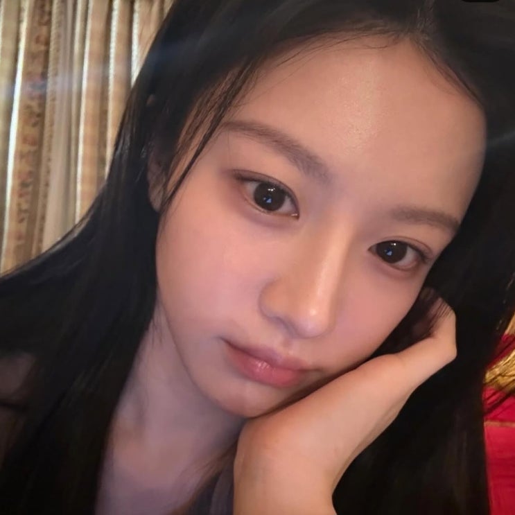 '<b>고윤정</b>' 대학 시절 과거..주목 받는 이유, '서울 여대 <b>여신</b>' 이었다....