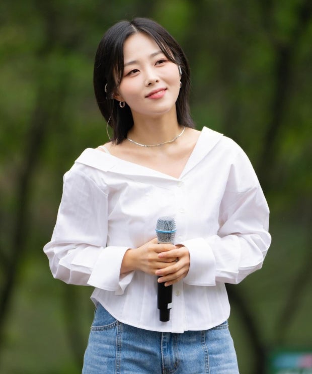 정치인 등장에 가수 <b>공연 중단</b>된 사연