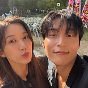 "두 사람 무슨 사이야?" 문가영·허남준 결혼식 사진에 적힌 숫자 15·13의 비밀