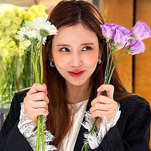 출산 한 달 앞두고 ‘2시간에 200억'.. 중국 항저우 라이브 방송 지원군으로 나선 이다해