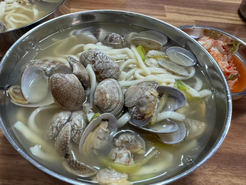 태안서부시장맛집 태안칼국수1번지 바지락칼국수가 5천원
