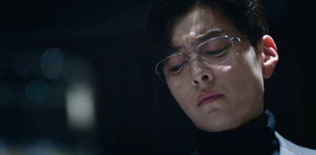 장승조 ‘미친 의사’ 정체 드러났다 환자 간에서 발견된 ‘D.N’ 소름 엔딩