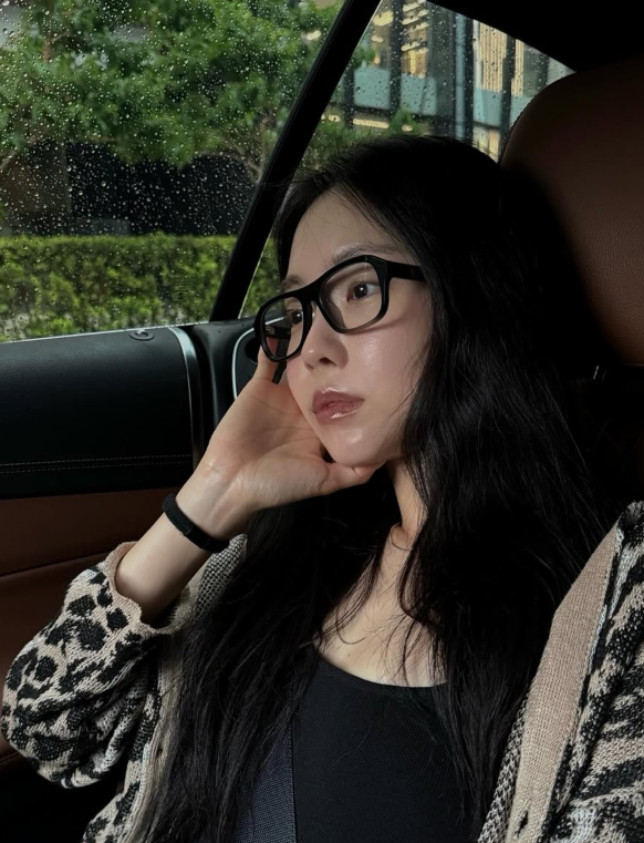 <b>손나은</b>, 32세에 전해진 안타까운 <b>모친상</b>…8년 전 '엄마가 제일 친한 ....