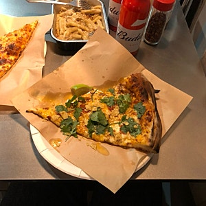 동대문 맛집 다케슬라이스 피자 광희문 뷰 피맥 맛집 • 다케슬라이스 @dake_slice