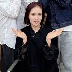 “조정석 와이프 거미 맞아?” 둘째 출산 후 확 달라진 분위기&수척해진 얼굴