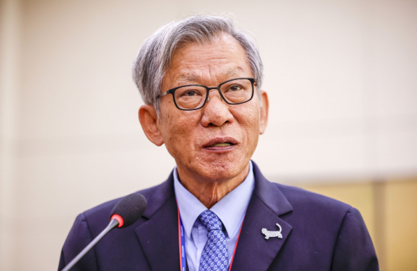 [문화/시사] "친일파 글씨를 독립운동가 유묵으로…" 유홍준 국립중앙박물관장 국감 사과 논....