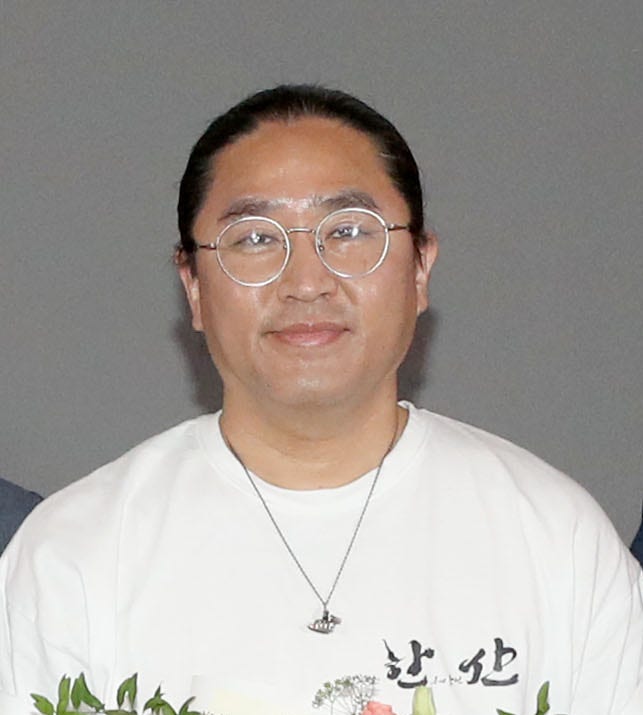 '명량' 김한민 감독 11월 결혼, 예비 신부 알고 보니 이 사람이었다