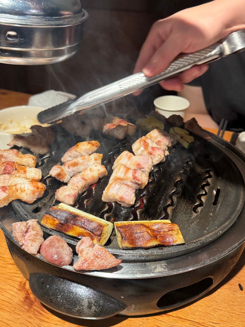 진해 자은동 고기 맛집 성숙 | 맛있게 구워주는 삼겹살 맛집