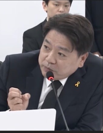 추미애 사과했는데 또 터졌다…<b>부승찬</b> ‘<b>재정</b> 쭉쭉 빨아먹어’ 발....
