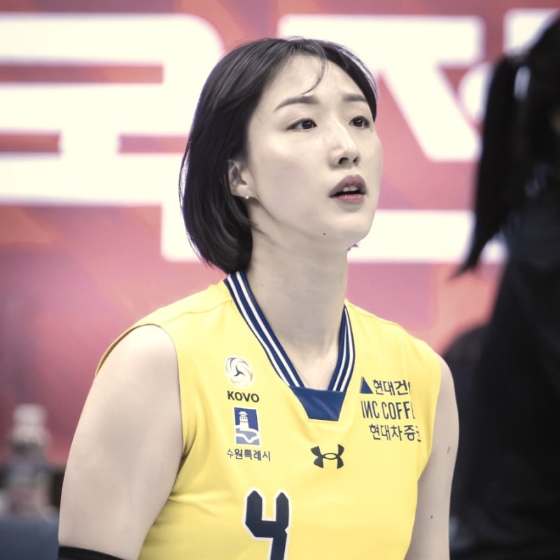 꽃사슴이 여기서 왜 나와? 황연주까지 불렀다! 김연경의 원더독스 승부수