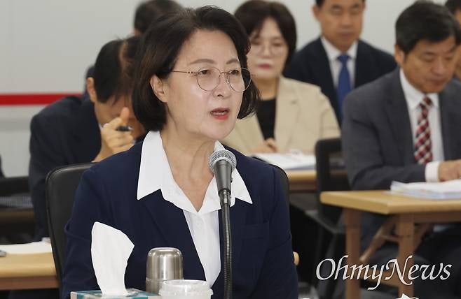 261020 ‘추풍’에 ‘낙엽’ 될라… 민주당 전전긍긍