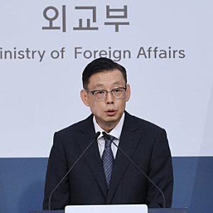 [속보] 정부, 우크라이나 공관원 절반 철수 결정…북한군 포로 송환 논란에 한·우크라 외교 ....