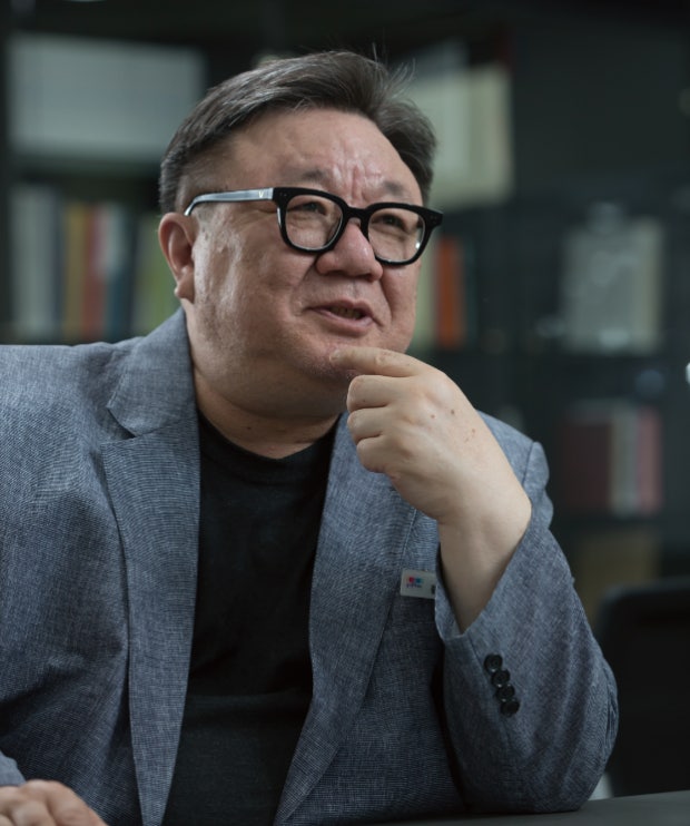 '아직 한창 나인데..." 임진모와 함께 대중음악<b>평론가</b> 투톱 <b>강헌</b> 별....