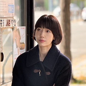 "출산한 지 한 달밖에 안 됐는데?" 박신혜 둘째 출산 후 가을야구