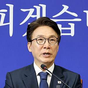 김민석, 부승찬 '소방 재정 쭉쭉' 논란 사과… “말과 행동 무겁게 해야”