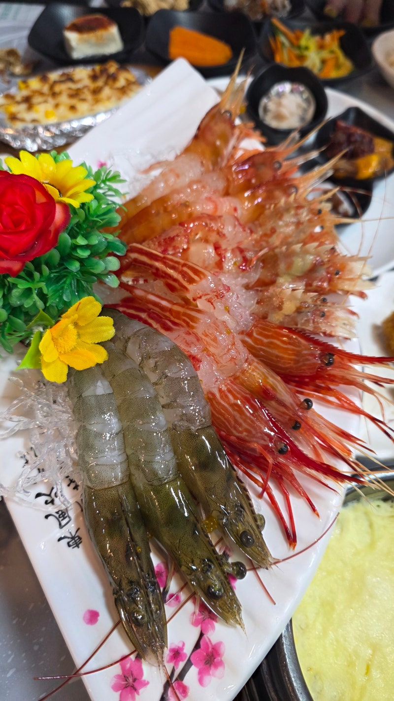 포항영일대맛집 묵돌이, 48년 전통 독도새우 4종 세트에 쏘맥 원샷!