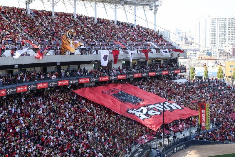 KIA LG 준플레이오프 3차전 선발 시라카와 vs 카라스코, KIA 3연승 확정할까?