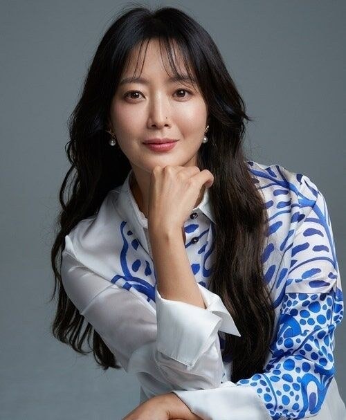 김희선 MBC 더 와이프 컴백.. 극중 맡게 된 은잎새 캐릭터의 숨겨진 과거와 상세한 설정은?