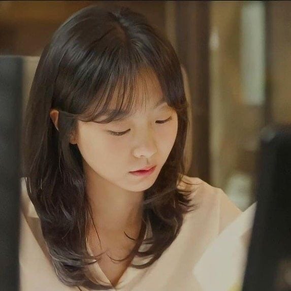 부천시청역미용실 중단발레이어드컷 김다미 머리 | 카이정헤어부천신중동점 앨리디자이너