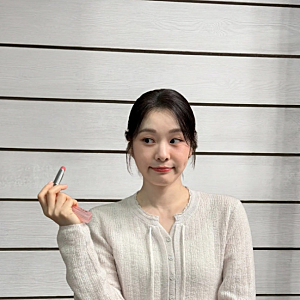 김연아 고우림 결혼 4주년 앞두고 근황 공개, 두 차례 임신설 부인 후 디올 화보 같은 일상 눈....