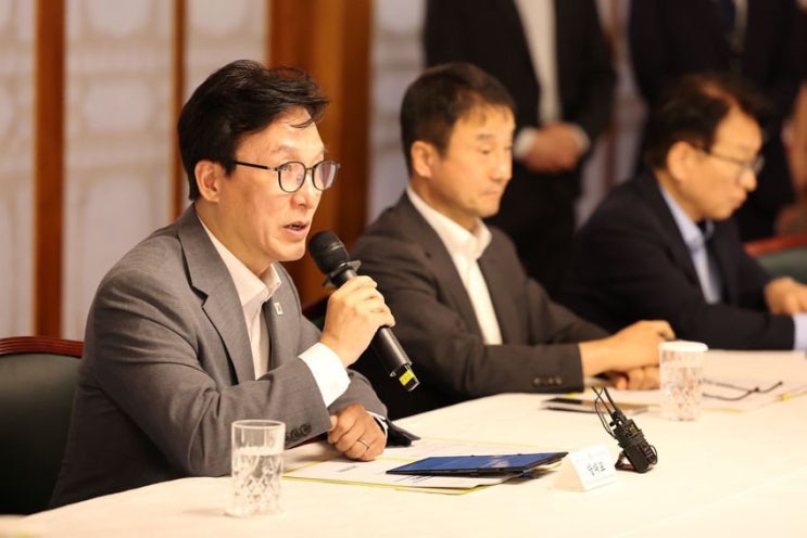<b>가상자산 과세</b> 유예 가능성은? 2027년 시행 앞두고 법안 발의·입장 ....
