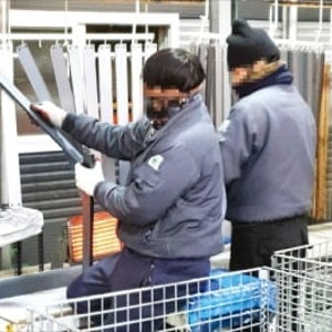 정규직 월급 평균 405만원,비정규직과 격차 역대 최대!