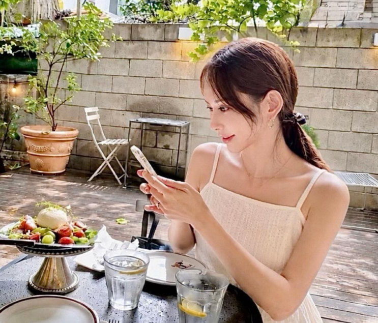 "<b>김현중</b> 아들 홀로 키운 11년" <b>전여친 시유</b> 누구? 나이 직업 틱톡 크....