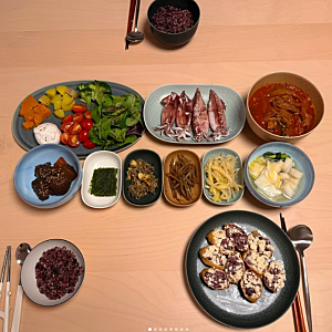 "밥그릇 크기 실화냐… 손예진 집밥 사진 본 네티즌들이 일제히 오열한 이유"
