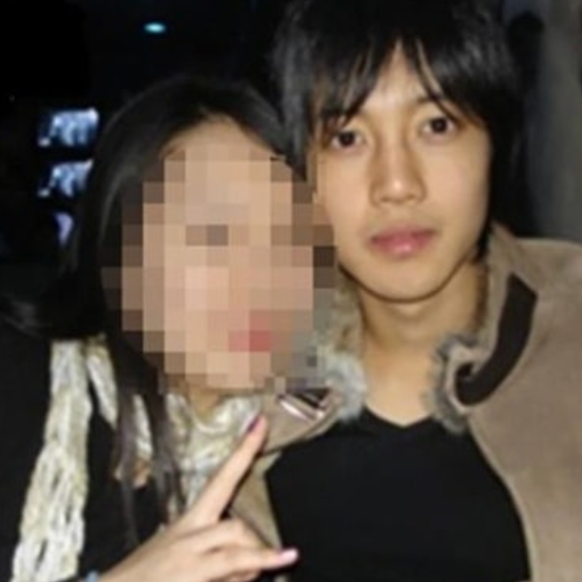 <b>김현중 전여친 시유</b>, 아들 출산 11년만에  틱톡커로 활동하는 근황 ....